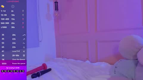 Emma online show from 09-27-25, 01:05