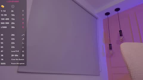 Emma online show from 10-11-25, 01:31