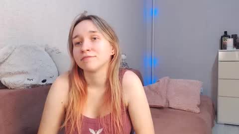 Lovely Hayley online show from 12-20-25, 10:39