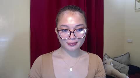 Lovely Laura online show from 12-30-24, 12:52