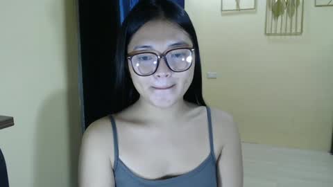 Lovely Laura online show from 03-11-25, 10:31