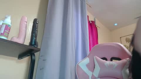 Lovely Laura online show from 09-15-25, 07:30