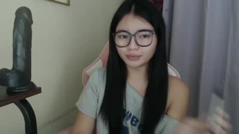 Lovely Laura online show from 11-20-25, 07:08