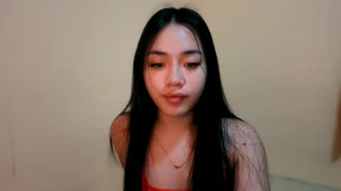 lovely_leah23 online show from 09-24-25, 10:40