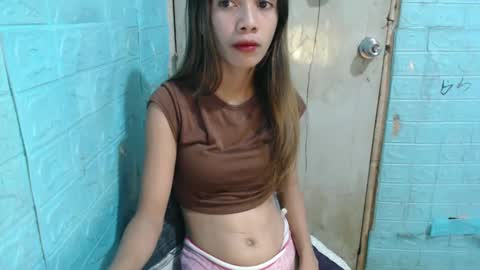 Snapshot of lovely_michelle20 chatting on 12-05-24, 06:44 diamond sweetheart20 online show from 12-05-24, 06:44