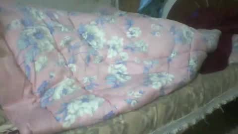 katrina follow me guys online show from 12-31-24, 01:57