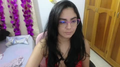Snapshot of lovely_trix_ chatting on 12-24-24, 11:38 Trix online show from 12-24-24, 11:38