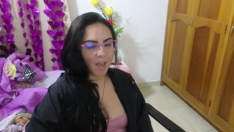 Snapshot of lovely_trix_ chatting on 01-15-25, 11:43 Trix online show from 01-15-25, 11:43