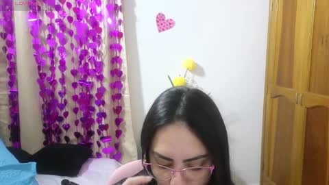 Snapshot of lovely_trix_ chatting on 02-23-25, 11:11 Trix online show from 02-23-25, 11:11