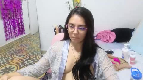 Snapshot of lovely_trix_ chatting on 10-03-25, 12:13 Trix online show from 10-03-25, 12:13