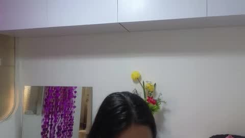Snapshot of lovely_trix_ chatting on 10-17-25, 11:46 Trix online show from 10-17-25, 11:46