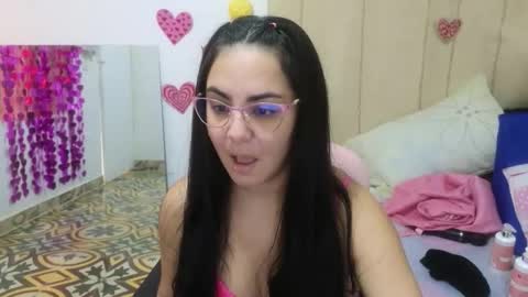 Snapshot of lovely_trix_ chatting on 02-11-26, 11:59 Trix online show from 02-11-26, 11:59