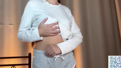 Snapshot of lovelycoupleforyou chatting on 10-16-25, 07:26 Solfiro online show from 10-16-25, 07:26