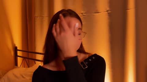 Snapshot of lovelycoupleforyou chatting on 10-25-25, 06:46 Solfiro online show from 10-25-25, 06:46