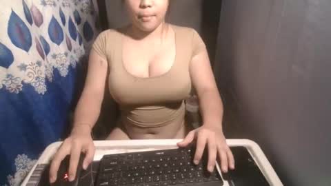 lovelyfuckingjeka online show from 10-06-25, 02:03