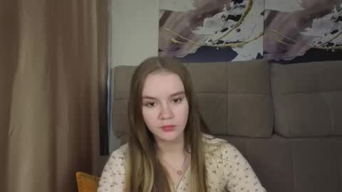 lovelygracee online show from 11-05-25, 01:44