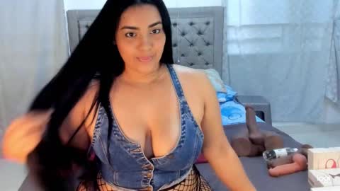 Kendall  online show from 01-17-25, 10:56