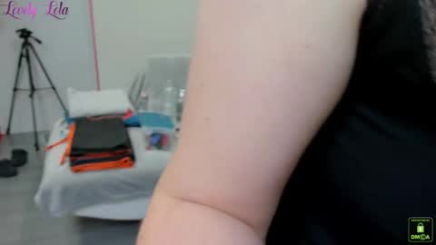 Lola online show from 11-16-25, 09:31