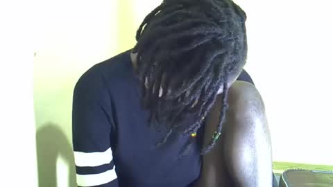 lovelymee2 online show from 10-28-25, 02:26