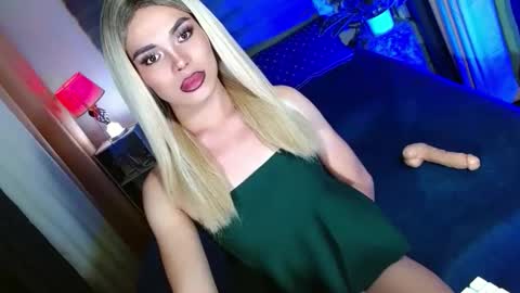 lovelymiss_shyna11 online show from 09-09-25, 09:09