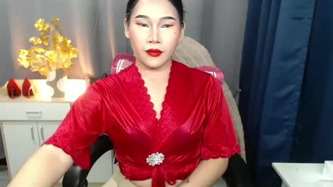STWEET LINA online show from 02-02-25, 12:24