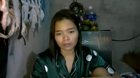 Snapshot of lovelyxxpinay11 chatting on 11-16-25, 06:35 lovelyxxpinay11 online show from 11-16-25, 06:35