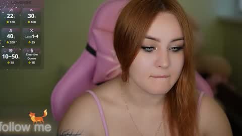 Snapshot of lovelyybell chatting on 11-11-25, 11:43 B E L L online show from 11-11-25, 11:43