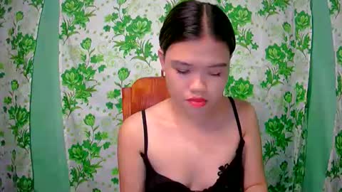 Snapshot of lovemae352295 chatting on 12-25-24, 12:58 lovemae352295 online show from 12-25-24, 12:58