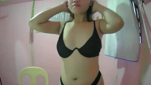 Snapshot of lovemae352295 chatting on 09-10-25, 06:02 lovemae352295 online show from 09-10-25, 06:02