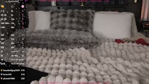 Scarlett online show from 01-14-25, 08:04