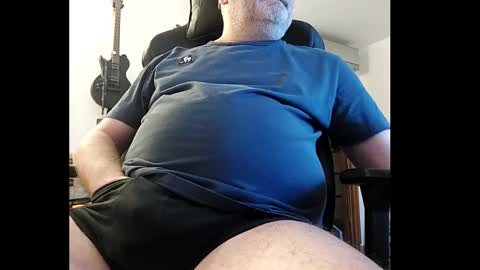 Snapshot of lovensemax chatting on 10-22-25, 06:35 Lovensemax online show from 10-22-25, 06:35