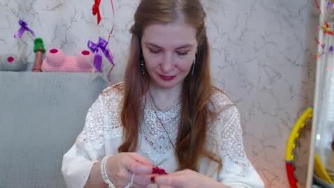 Snapshot of lovepeanutgirl chatting on 04-09-26, 12:10 Mary Love online show from 04-09-26, 12:10