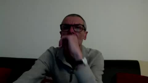 Snapshot of lovepvclate40s chatting on 01-26-25, 05:44 lovepvcearly50s online show from 01-26-25, 05:44