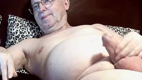 Snapshot of loverboy5820 chatting on 11-23-25, 03:17 loverboy5820 online show from 11-23-25, 03:17