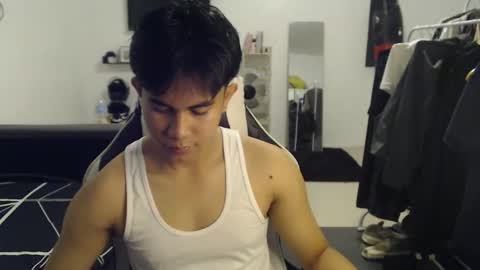 loverboyph04 online show from 12-19-25, 05:58