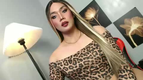 lovers moon22 online show from 01-15-26, 12:43