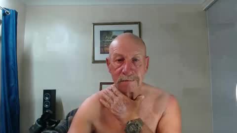 Lovesblackazz online show from 12-19-24, 10:13