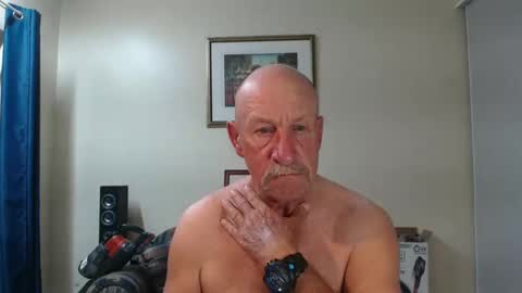 Lovesblackazz online show from 02-28-25, 10:41