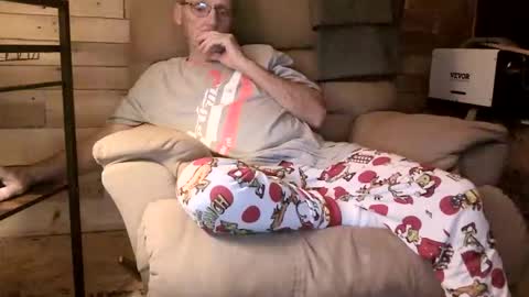 Snapshot of lovesex6565 chatting on 04-02-26, 10:24 just here to have fun and cum online show from 04-02-26, 10:24