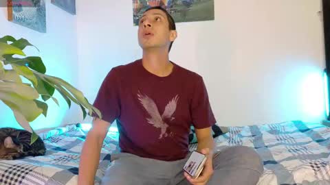 Snapshot of loveskingdom chatting on 11-21-25, 11:47 LovesKingdom online show from 11-21-25, 11:47