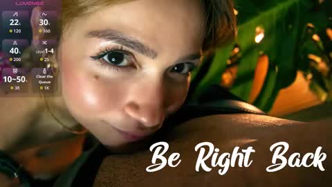 Snapshot of loveskingdom chatting on 12-01-25, 09:42 LovesKingdom online show from 12-01-25, 09:42