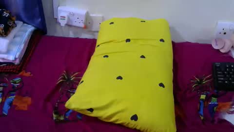 loveslut_ online show from 10-09-25, 04:38