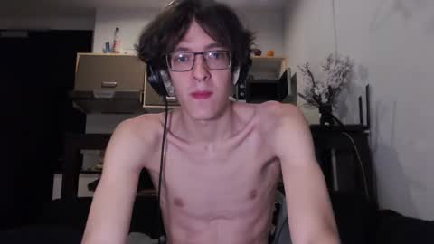 LovesomeCookie online show from 10-15-25, 07:14