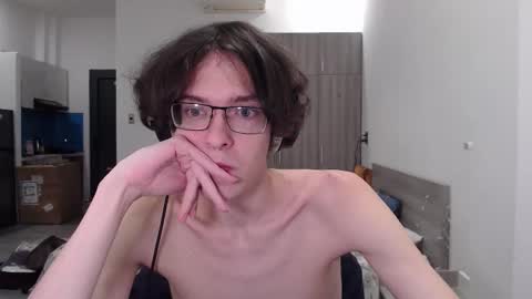 LovesomeCookie online show from 11-30-25, 05:39