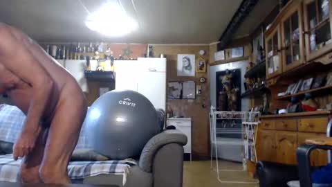 aaron online show from 11-11-25, 11:43