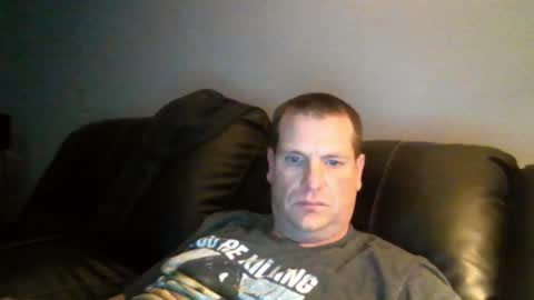 Snapshot of lovetocum37 chatting on 01-18-25, 04:48 lovetocum37 online show from 01-18-25, 04:48