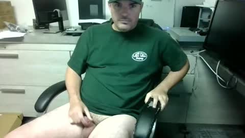 Snapshot of lovetofps chatting on 03-02-25, 10:24 Love2Game online show from 03-02-25, 10:24