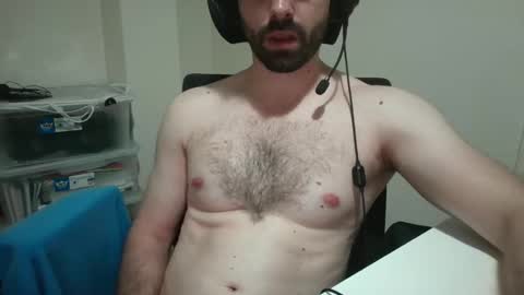 lovetojiz933 online show from 12-31-24, 01:26