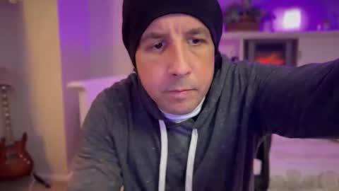 Lovewatchingalls online show from 01-04-25, 10:24