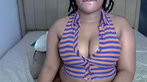 Snapshot of loveydivah chatting on 10-08-25, 06:49 loveydivah online show from 10-08-25, 06:49